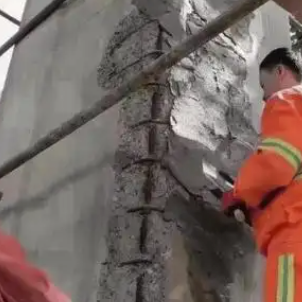 永清梁板柱楼梯空洞蜂窝剥落露筋等表面破损修补用高强聚合物修补砂浆